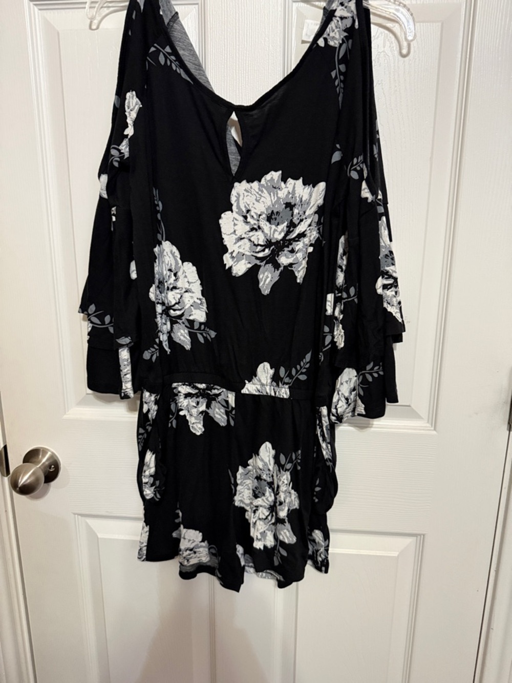 Black Floral Cold-Shoulder Women's Top